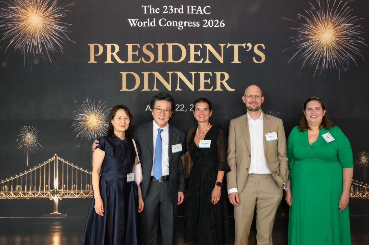 Dimitri Peaucelle co-président IFAC
